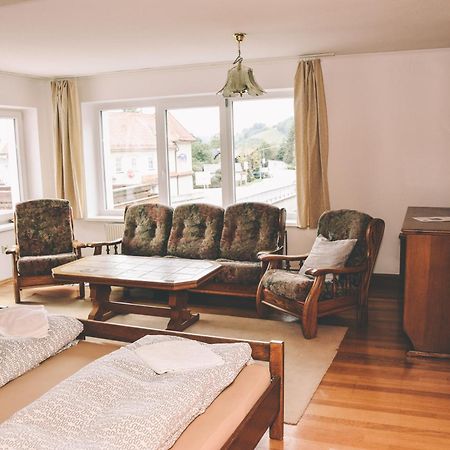 Pension S'Platzl Stuhleck ชปิทาล อัม เซมเมอริง ภายนอก รูปภาพ